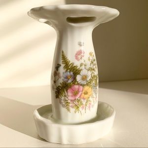 Vintage 80’s toothbrush holder